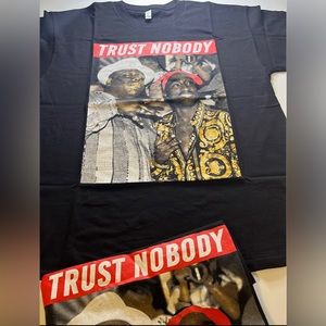 SOLD OUT!! TRUST NOBODY THE NOTORIOUS B.I.G & TUPAC BLACK T-SHIRT